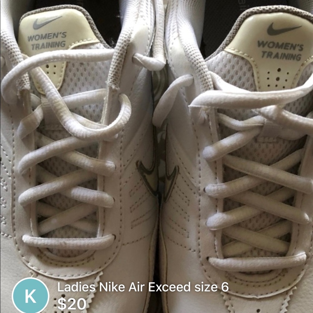 Women’s Nike Size 6